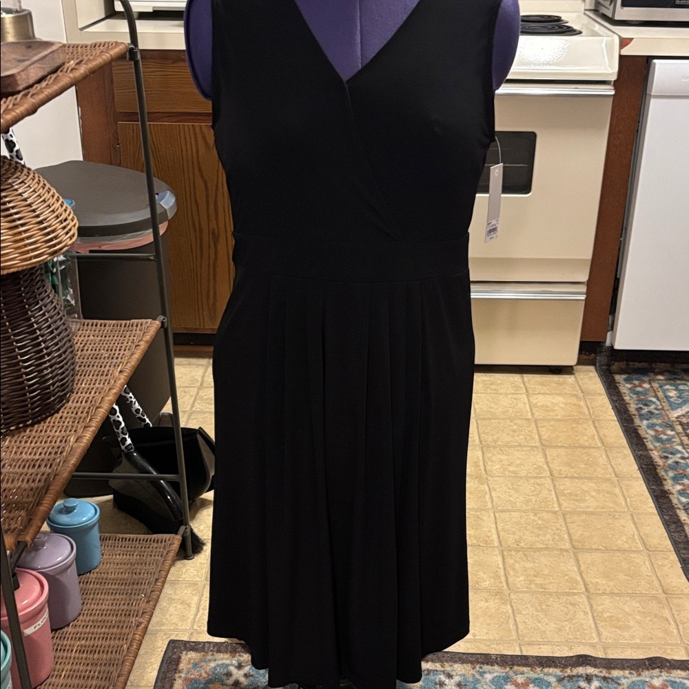 Croft & Barrow Black Midi Dress